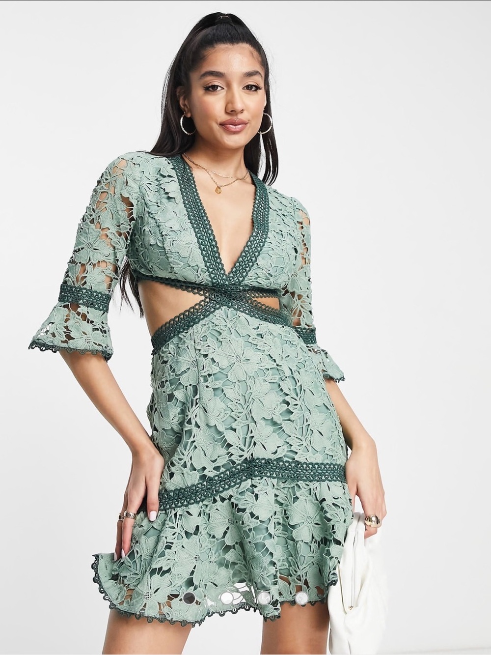 ASOS DESIGN Women’s lace mini dress Size 8 cut out detail in sage green NWT